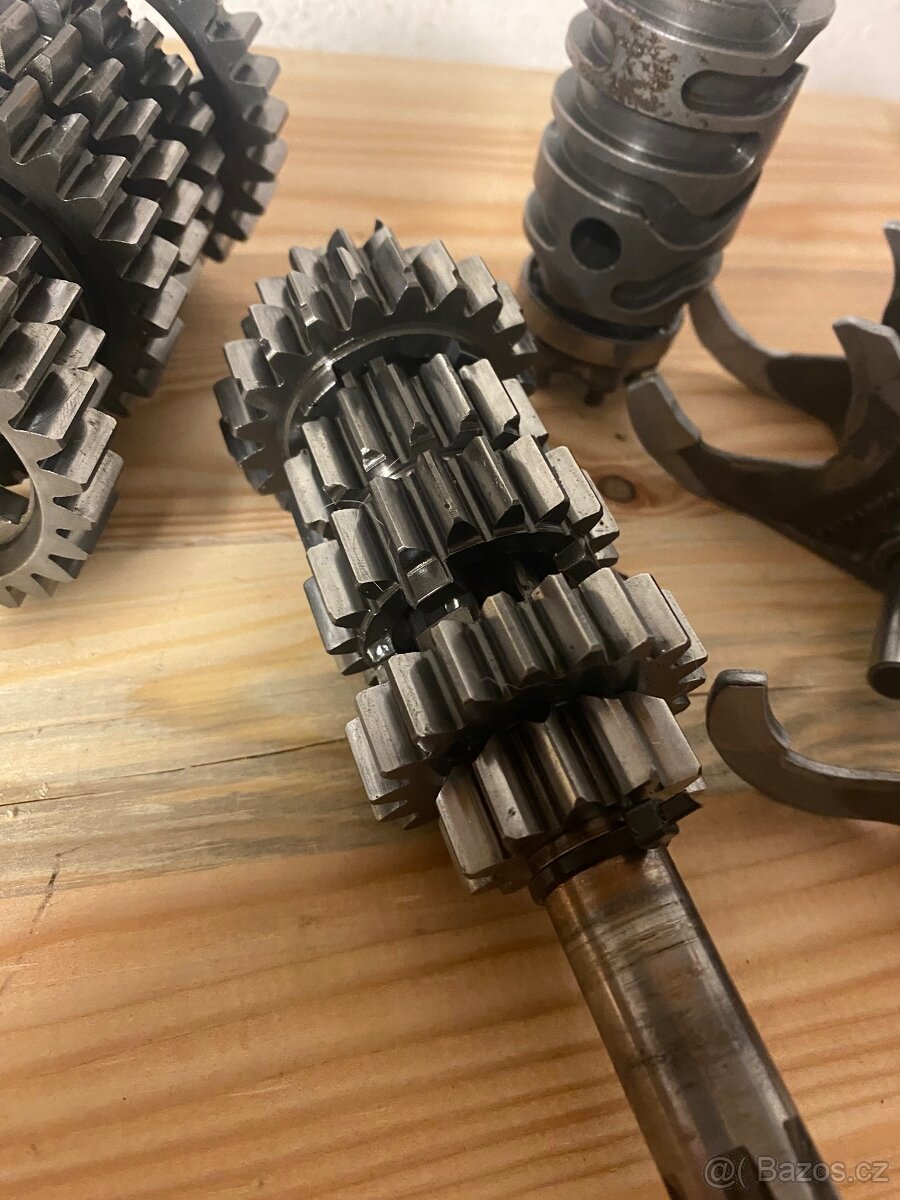 převodovka husqvarna 125 - 3