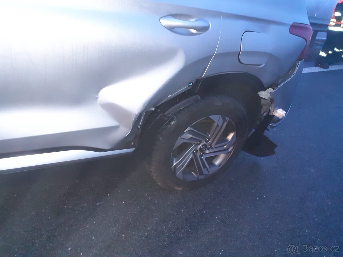 Hyundai Sante Fe 2.2 CRDi 147 kW - 3