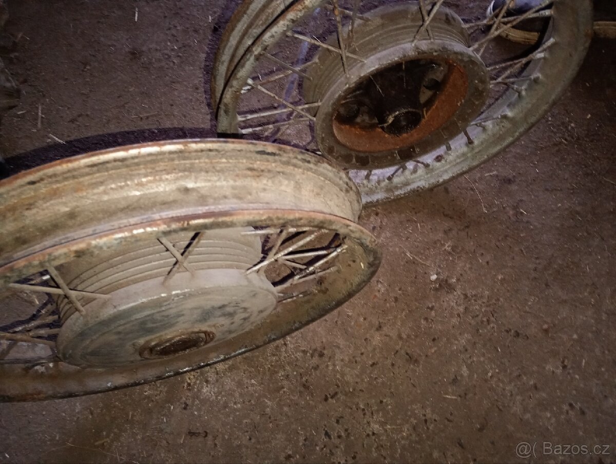 Rafky na jawa 250 panelka,kyvačka - 3