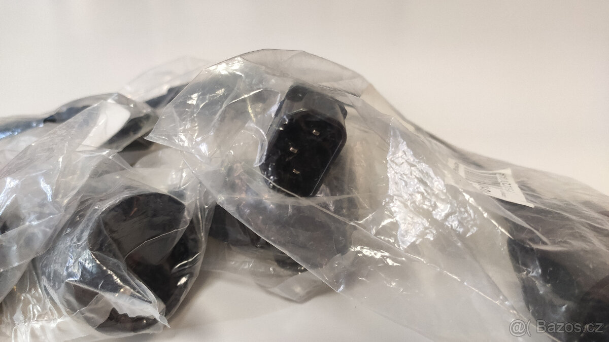 Prodám 4x redukci do UPS 230V 10A 23cm RED230FR/C14 - 3