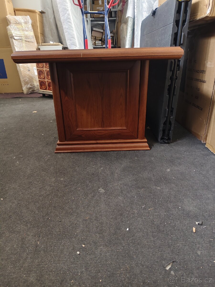 Konferenční stolek - 3