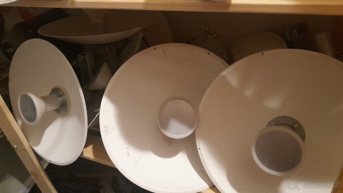 Ubnt Ubiqiti UI Metrolink síťové prvky všeho druhu - 3