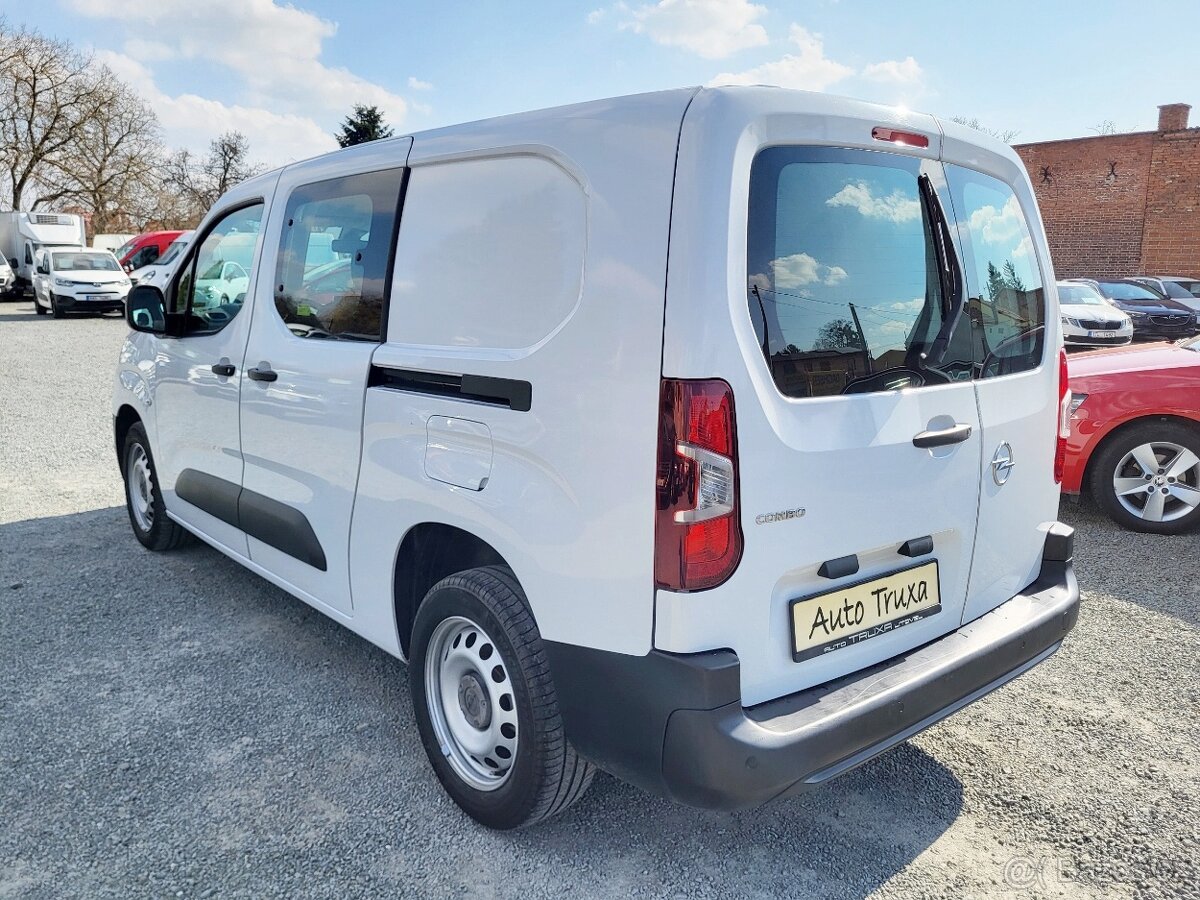OPEL Combo CREW VAN XL 1.5 D 5-míst - ČR - 1.majitel - 3