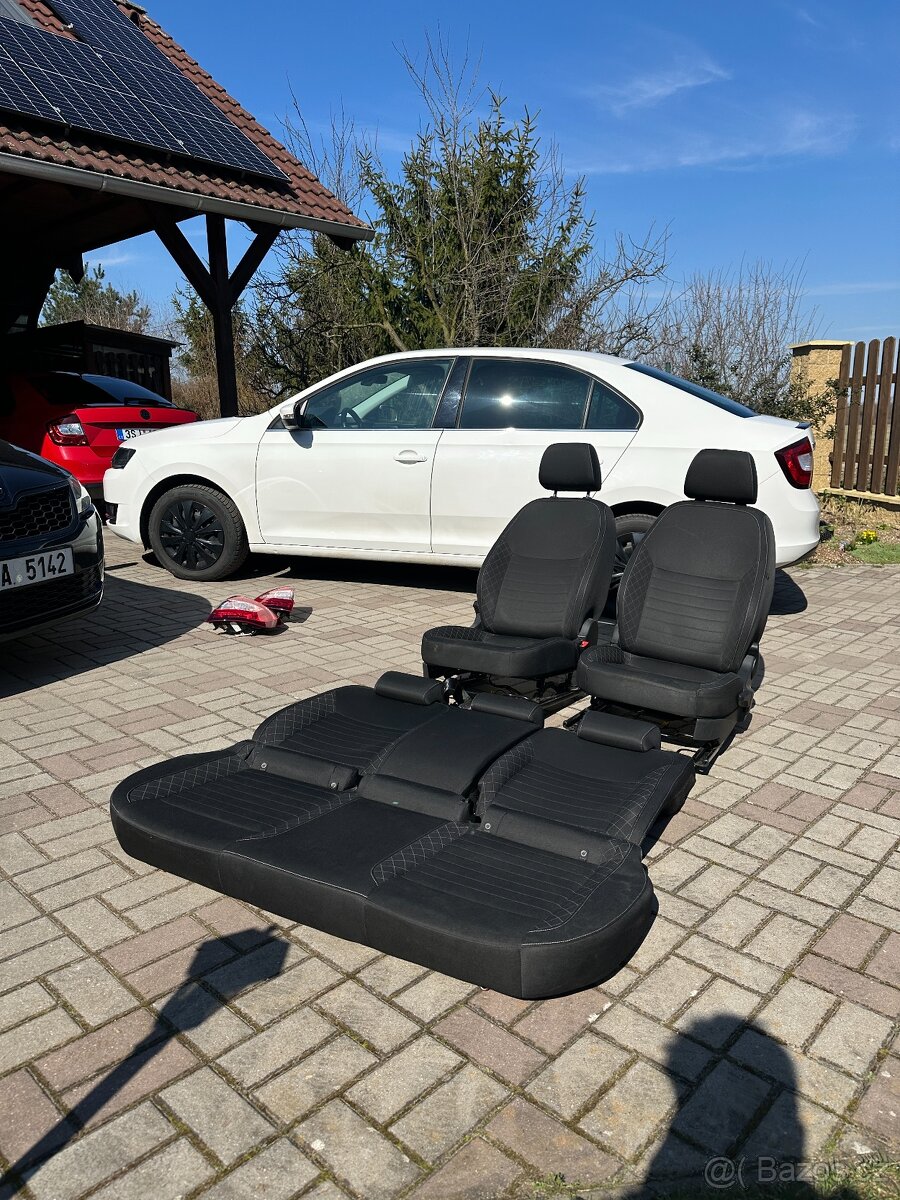 Škoda Rapid - sedačky - 3