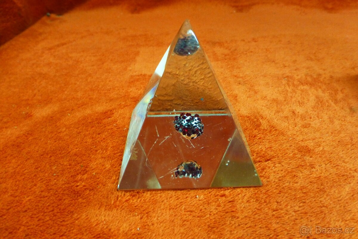 skleněné těžítko - 3