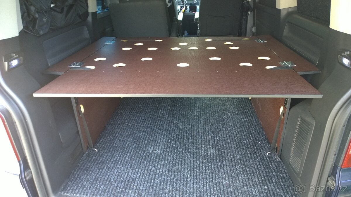 VW T5/6 Multivan postel - 3