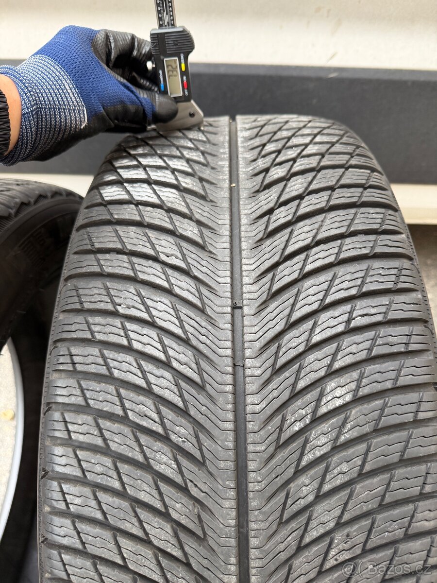 265/45 R21 zimní Michelin 2kusy 2022 vzorek 7,3mm