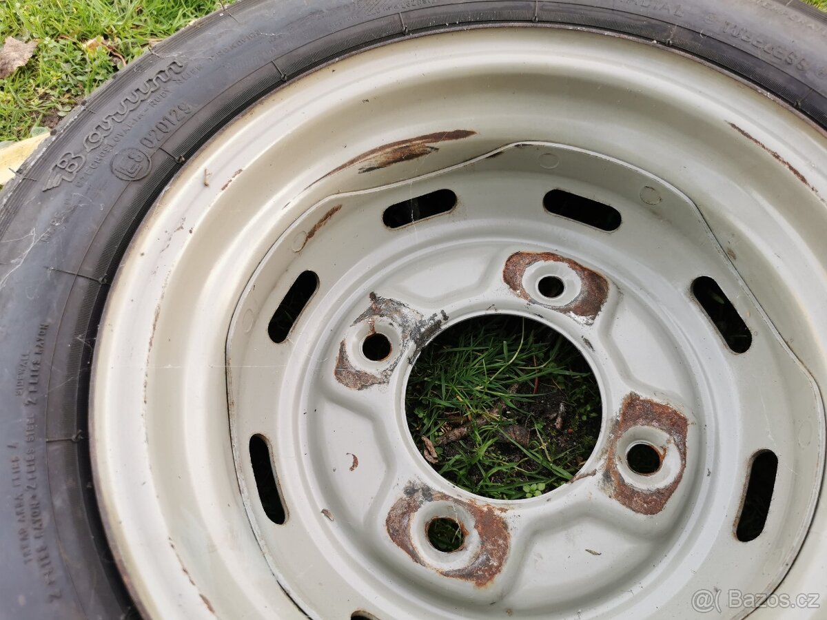 2 kola trabant 601 - 3