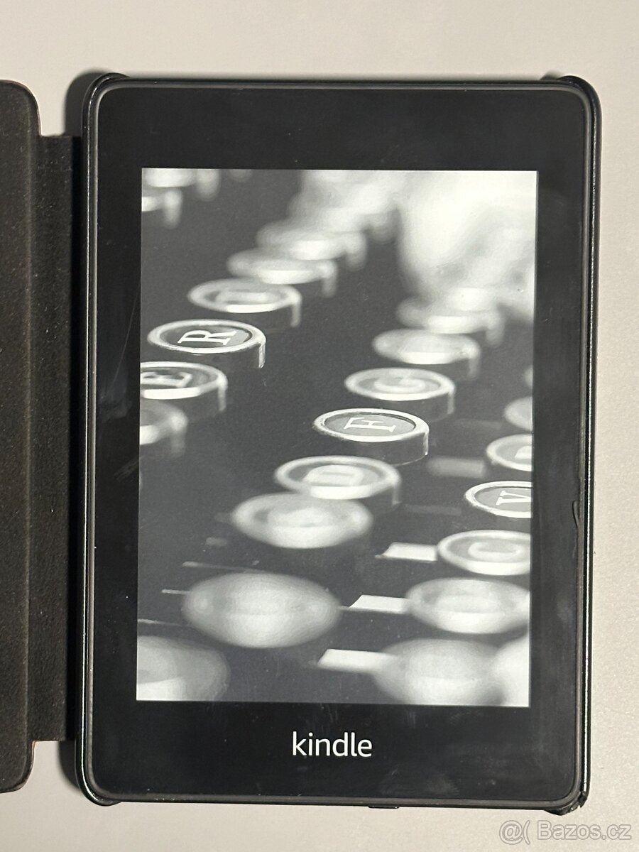 Amazon Kindle Paperwhite 10. gen čtečka knih 8GB + obal 2 - 3