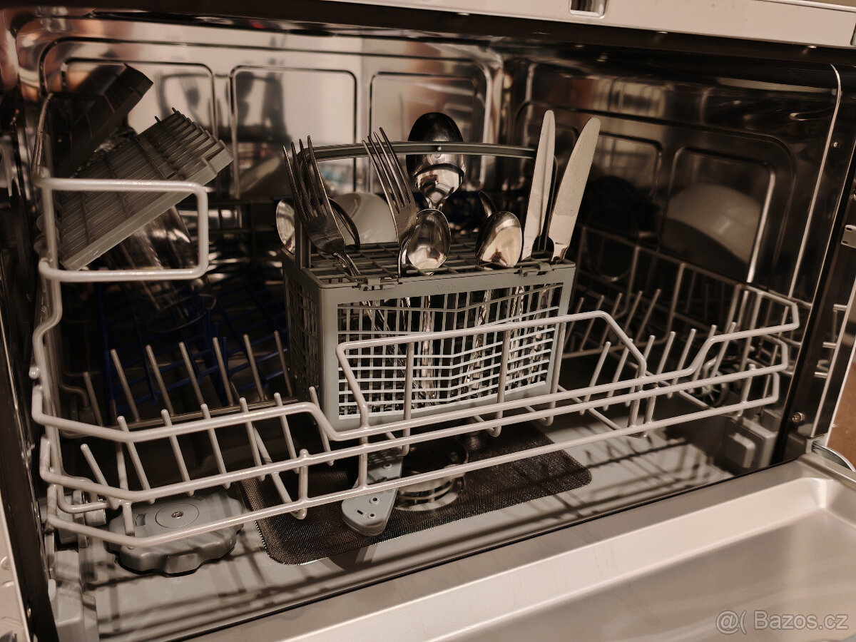 Zánovní myčka nádobí Goddess DTC656MW8F bílá - 3