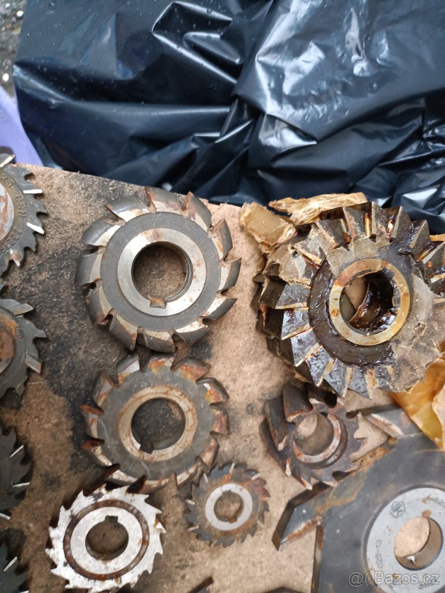 Frézy na dřevo železo - 3