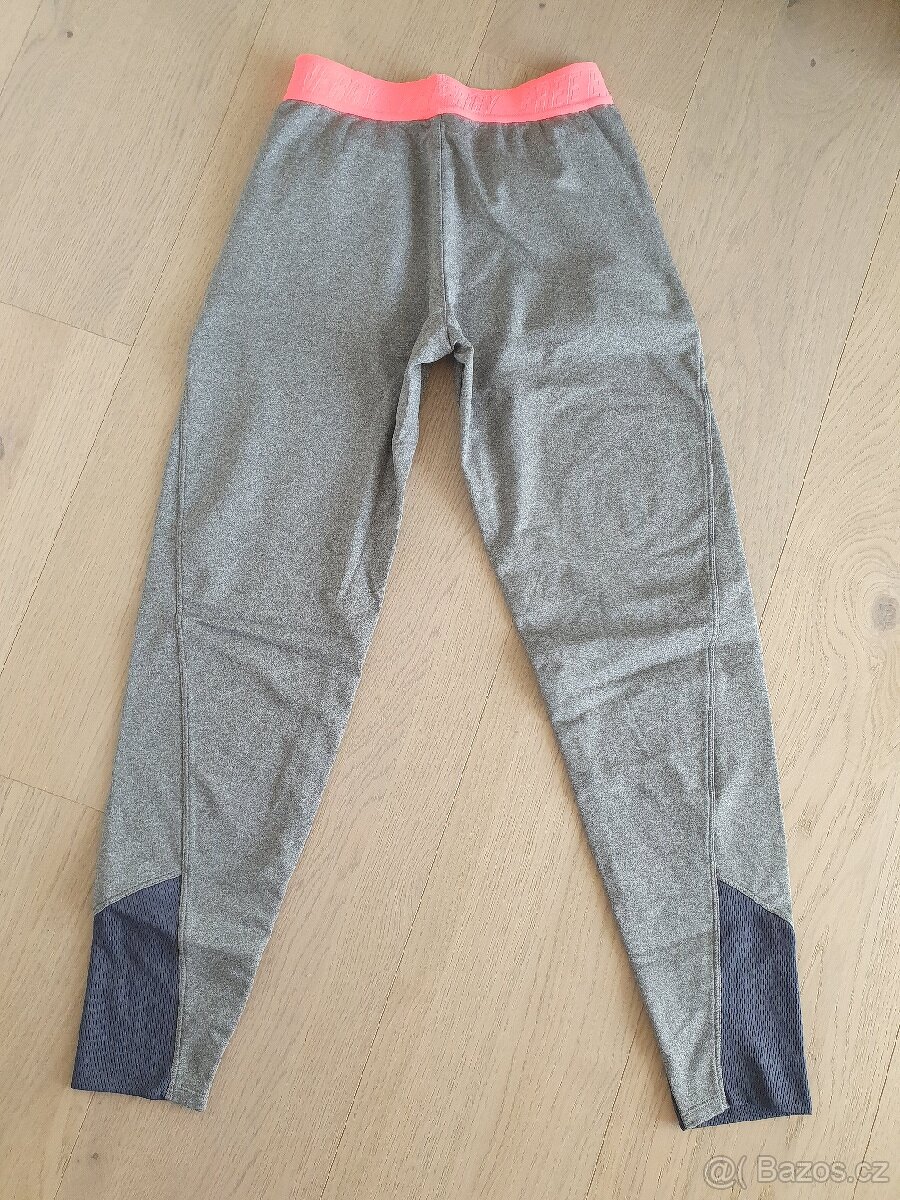 Sportovní tepláky - vel. 152 - 3