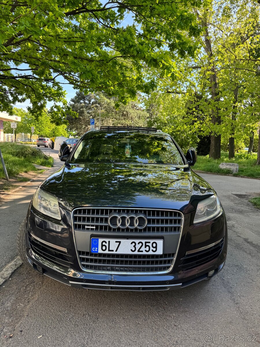 Prodám audi q7 - 3
