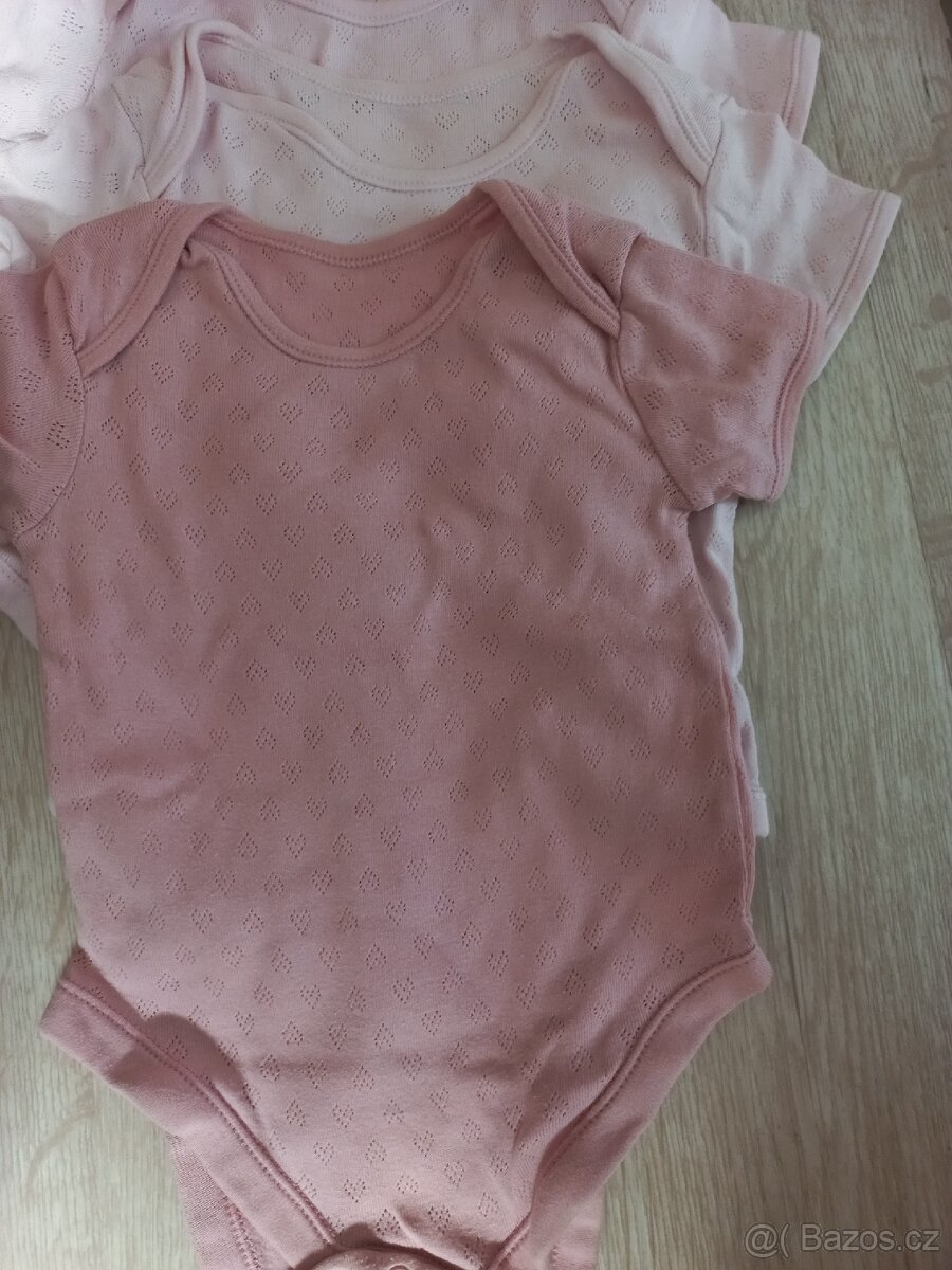 Body,pyžamka,ponožky - 3