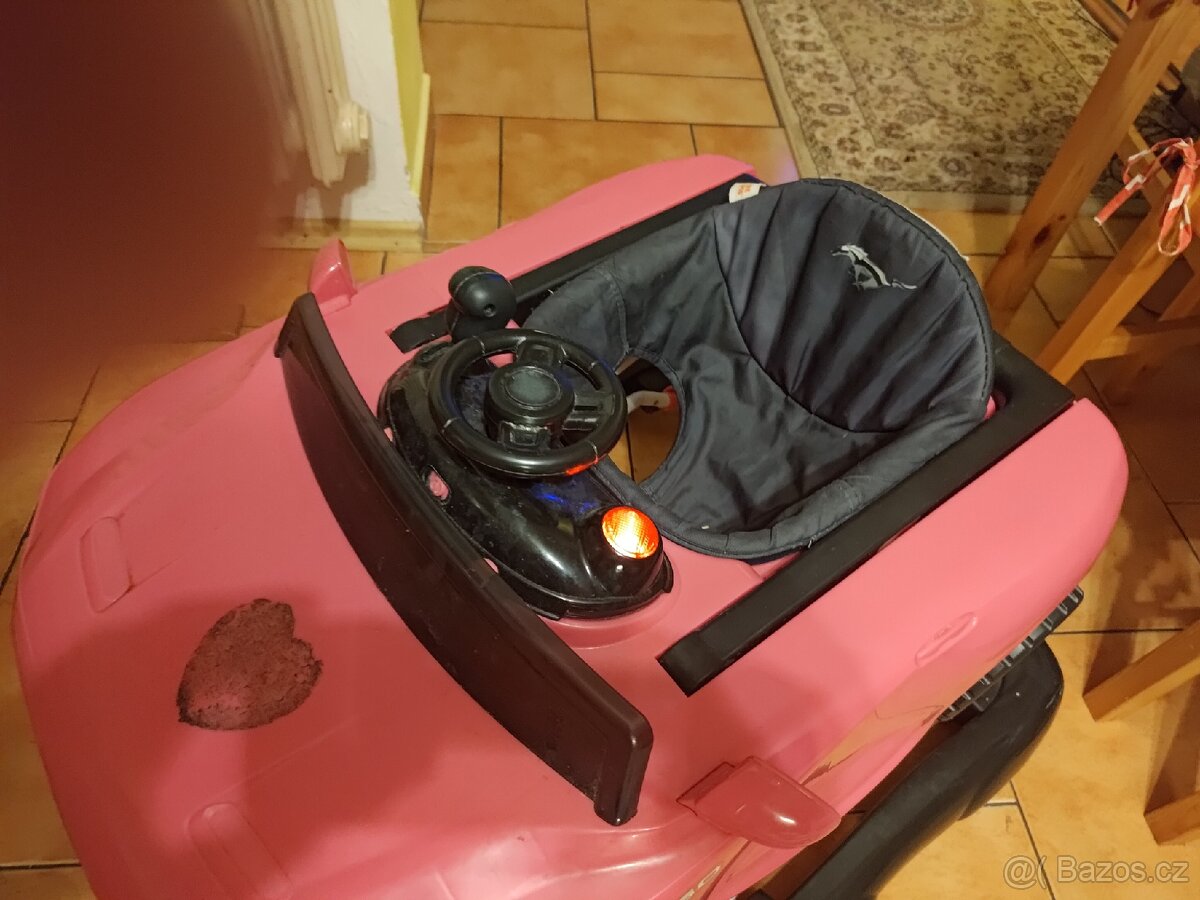 Chodítko Mustang pro začínající závodnice - 3