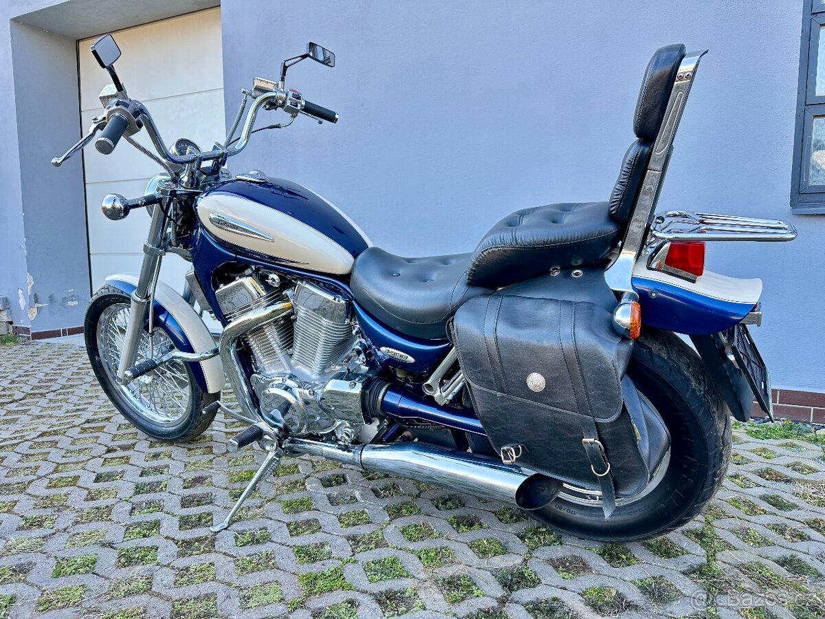 Suzuki vs 1400 Intruder - 3