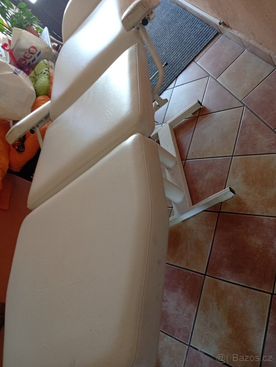 Kosmetické lehátko - 3