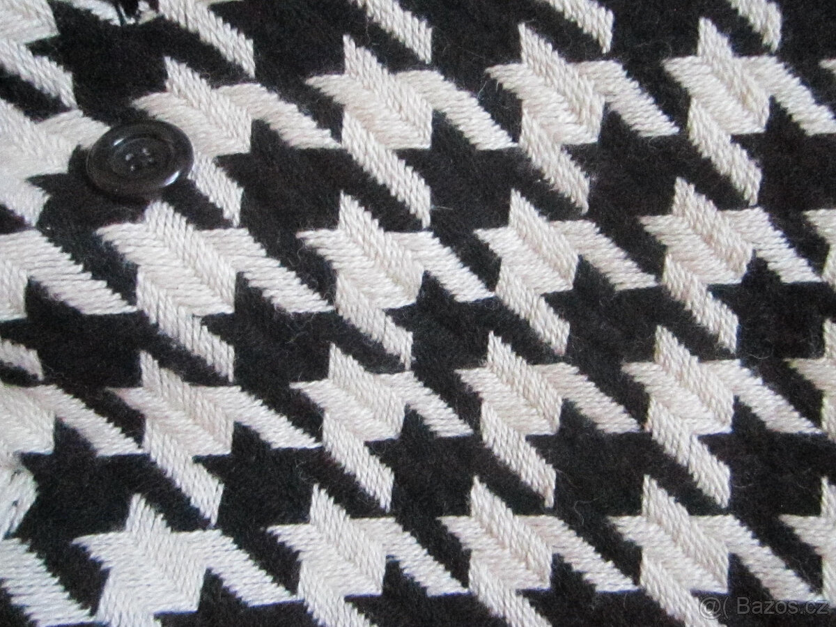 Zimní teplý kabát vel. M/38, 51% vlny, podšívka bavlna - 3