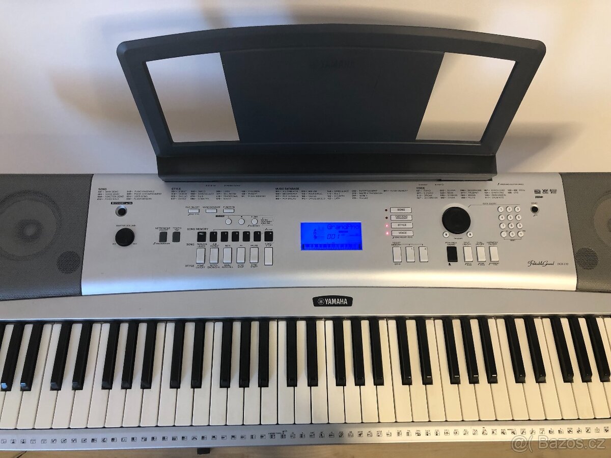Klávesy Yamaha DGX-230 - 3