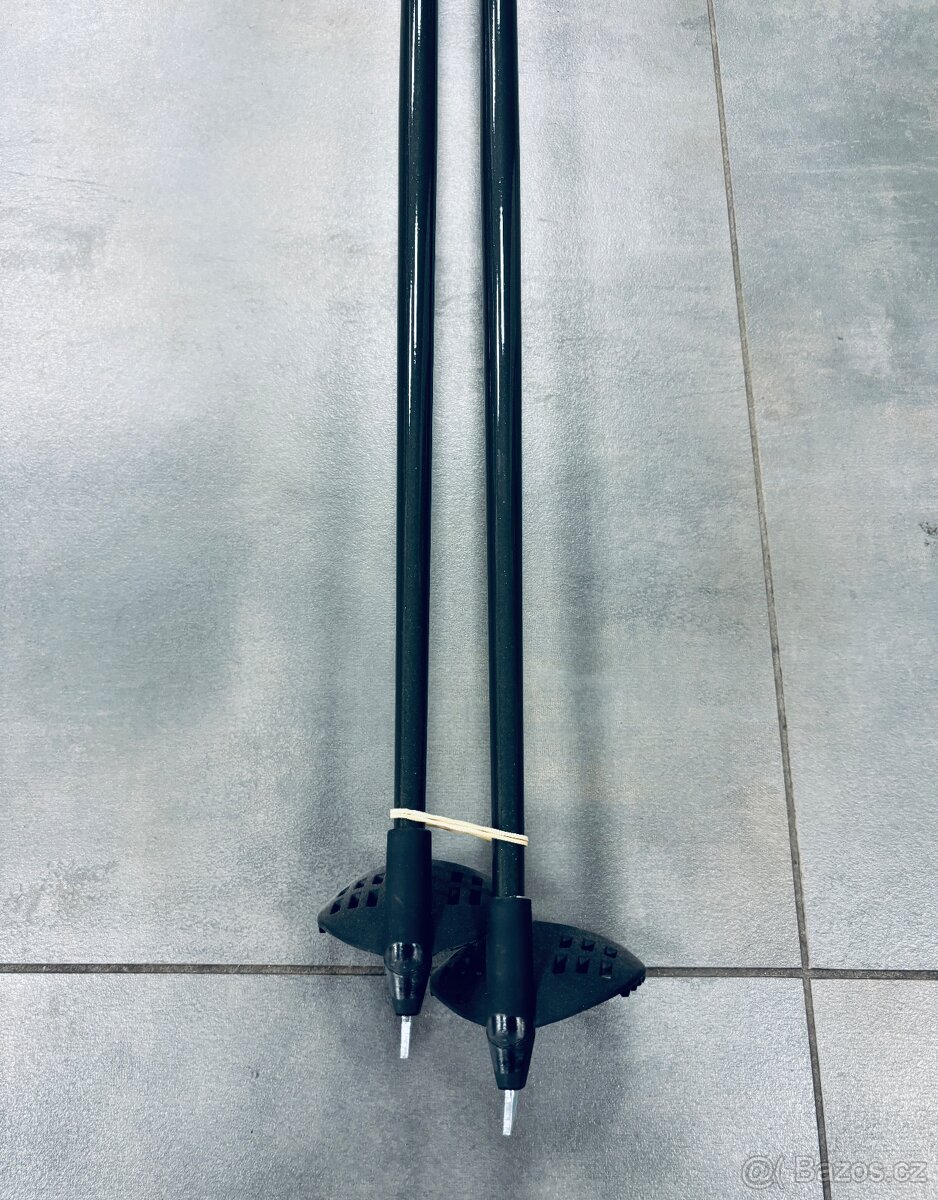 Hole LEKI XTA Track - 3