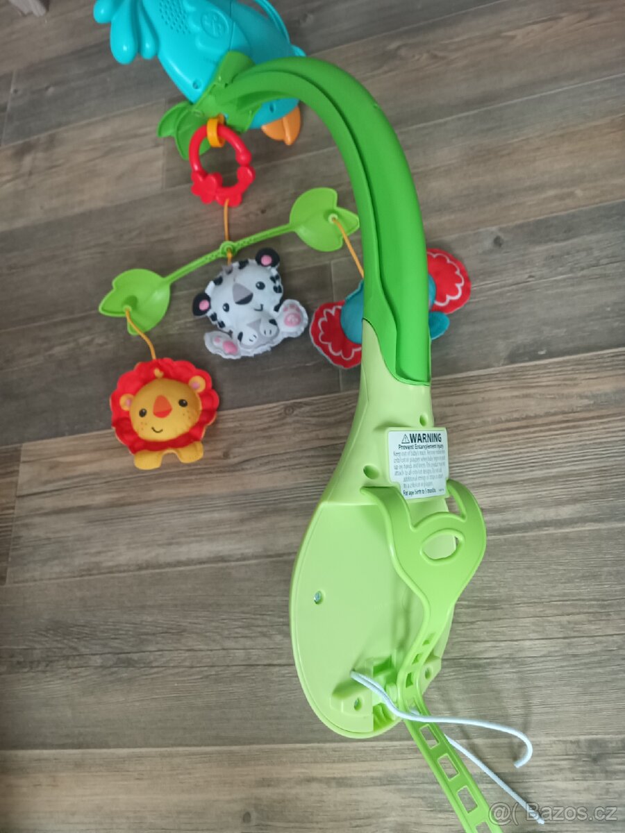 Kolotoč nad postýlku - 3