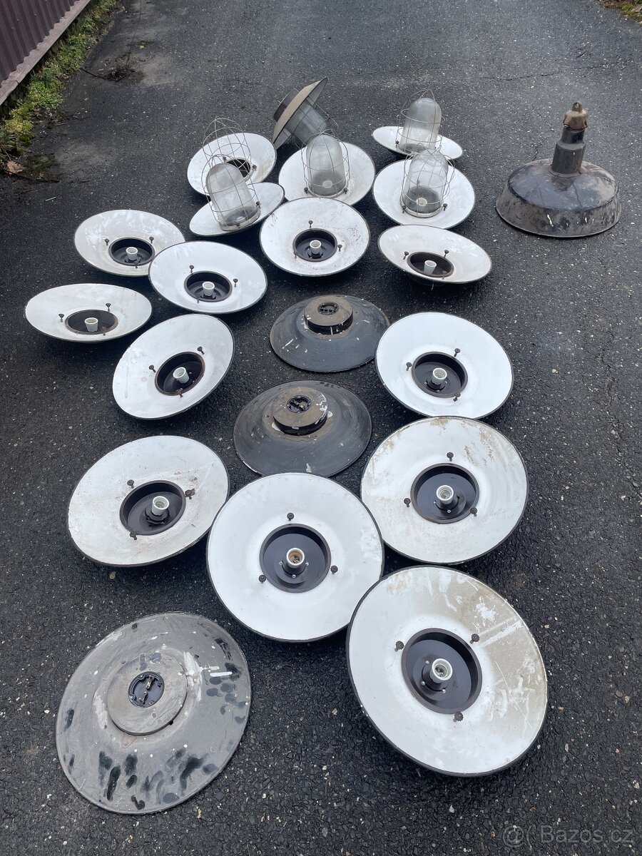 Staré industriální lampy - 3