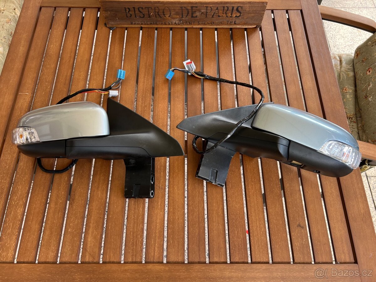 Volvo C70 zrcatko - 3