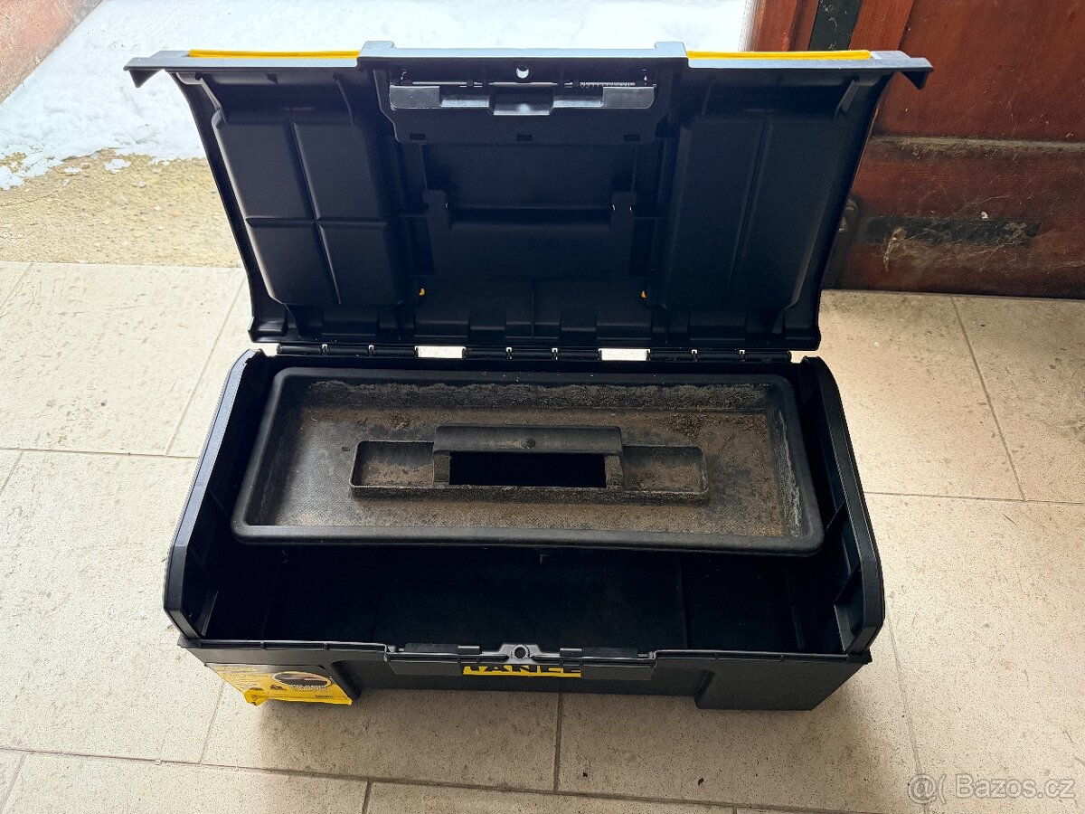 Stanley box na nářadí - 3