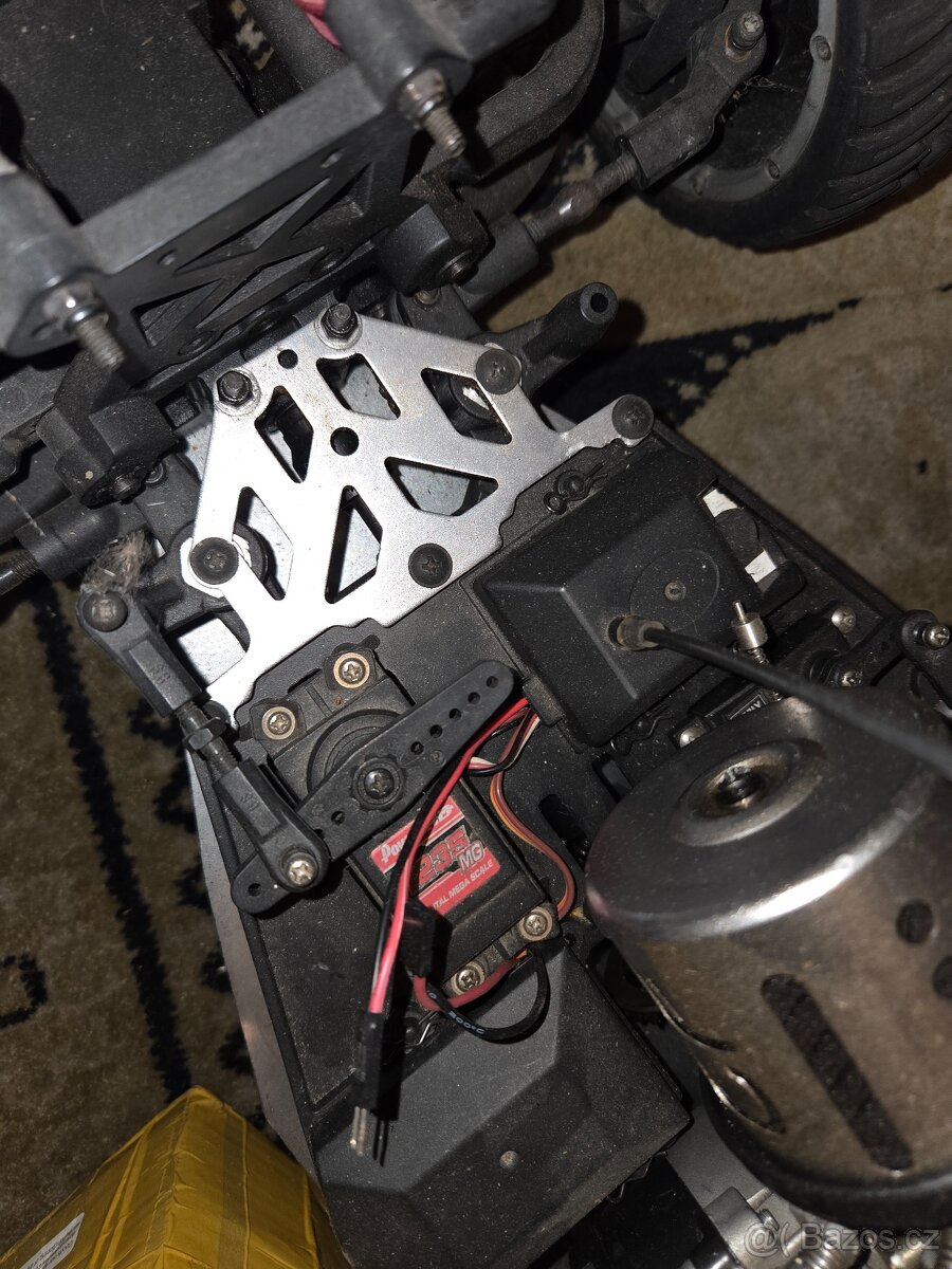 Reely Carbon Fighter 3 4x4 - 3