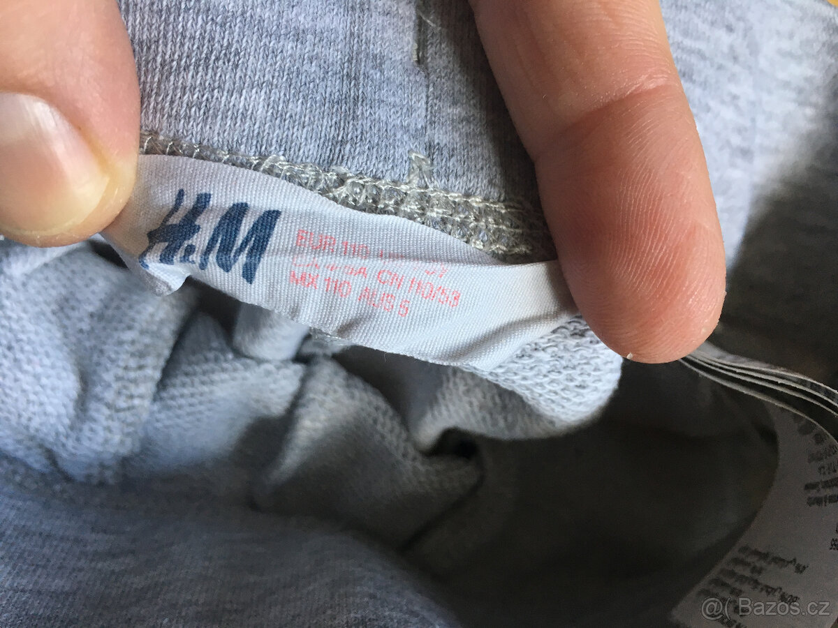 Šedé tepláky s černým pruhem H&M - 3