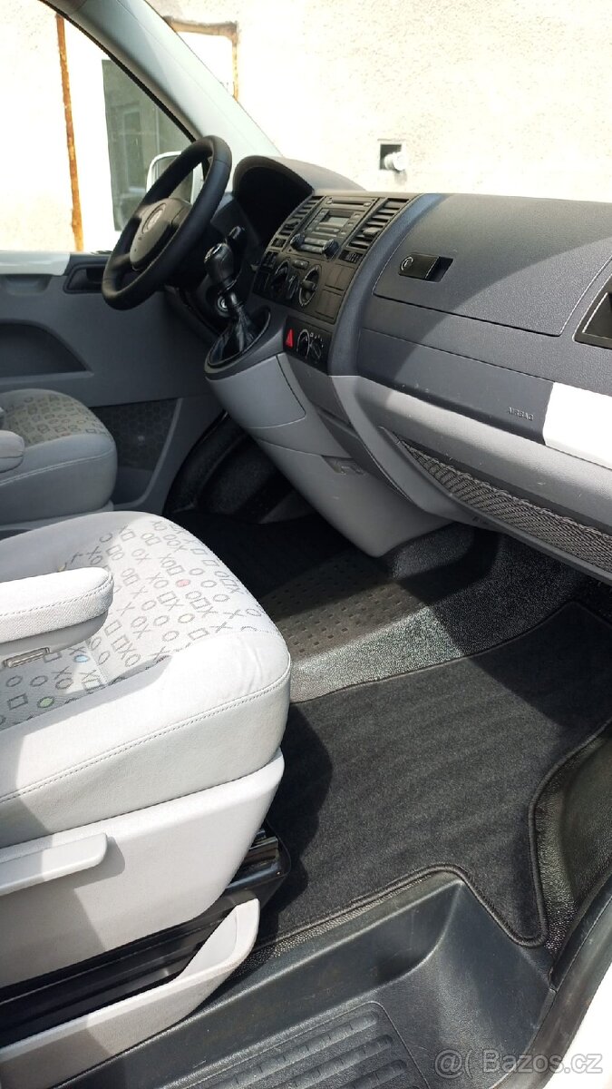 vw t 5 carawelle - 3