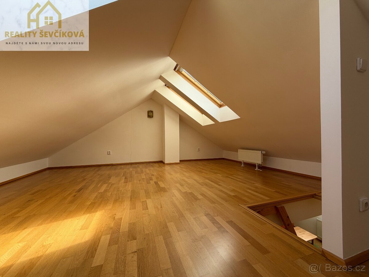 Prodej atypického mezonetu 2+kk, 86 m2 – Šafránice, Náchod - 3