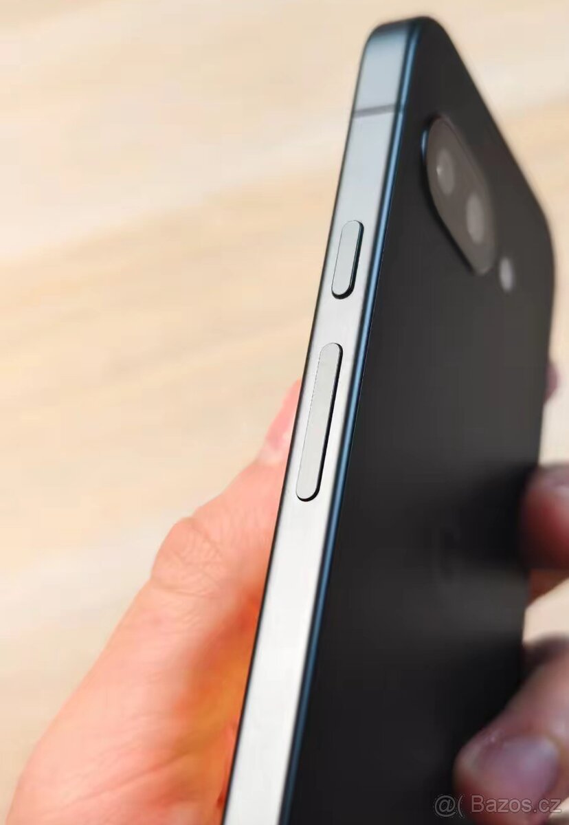 Pixel 9a 8Gb/256Gb Obsidián - 3