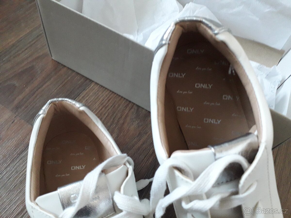 NOVÉ Boty/botasky vel.36 dámské - 3