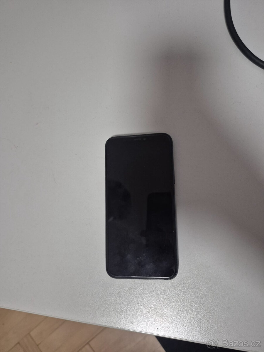 Prodám iPhone 11 Pro 64 GB - 3