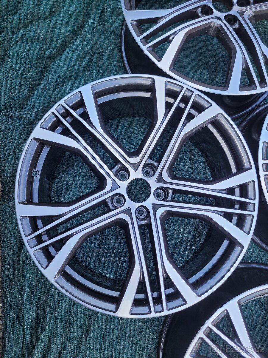 Kola Originál Audi Sport A7, S7, A6, S6 R21 ET30 - 3