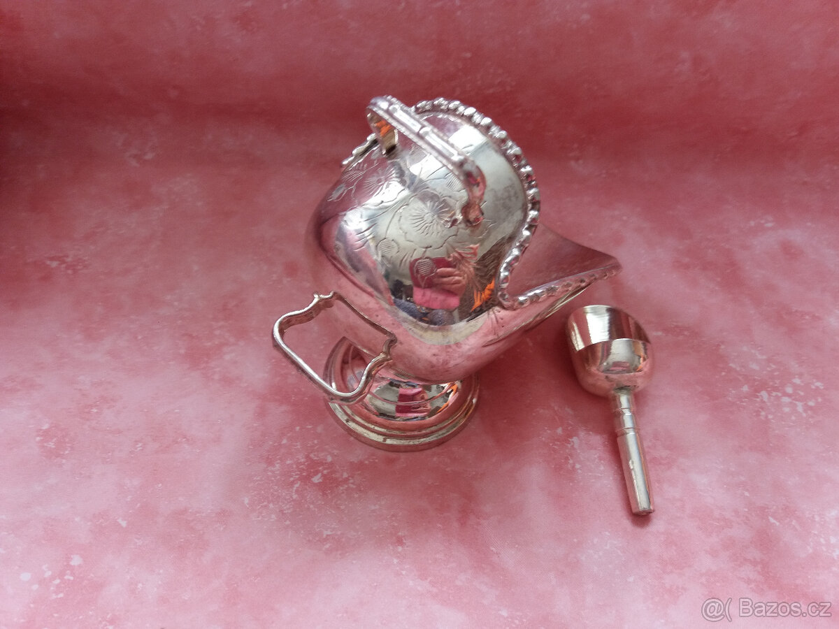 Alpaka cukřenka s naběrátkem. - 3