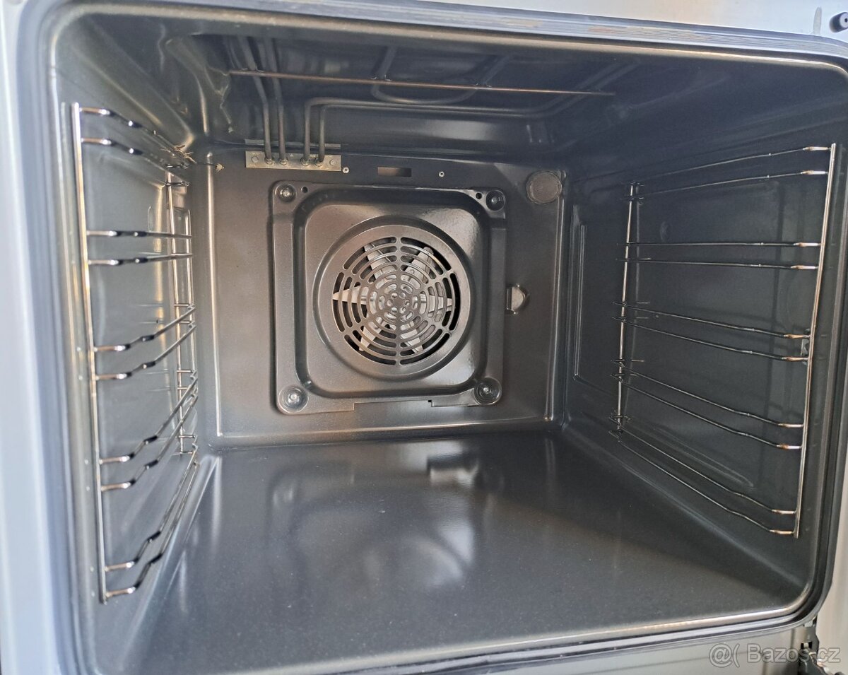 AMICA sklokeramický sporák, SHC 11542 W. - 3