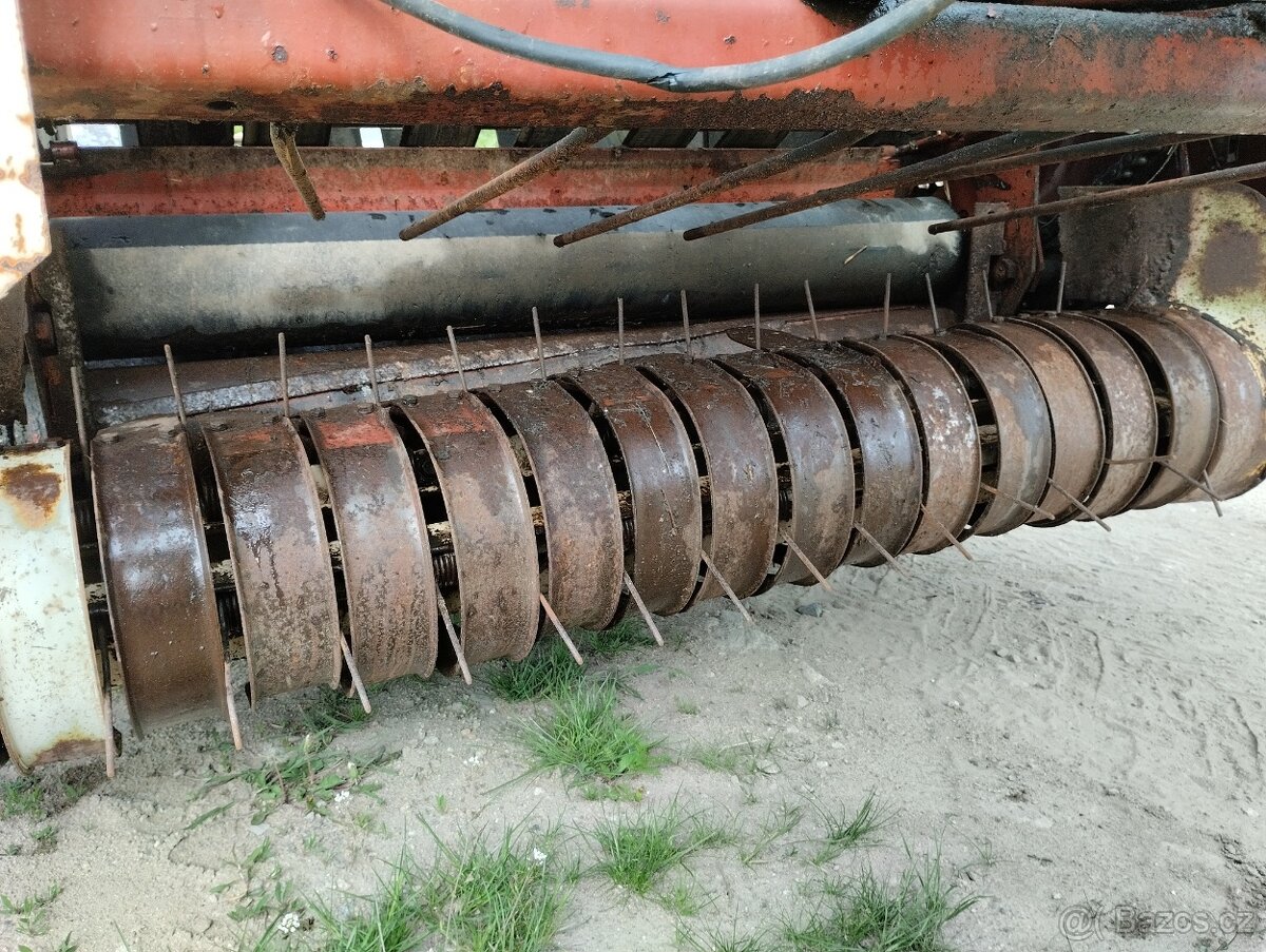 Svinovací lis Unibal - 3