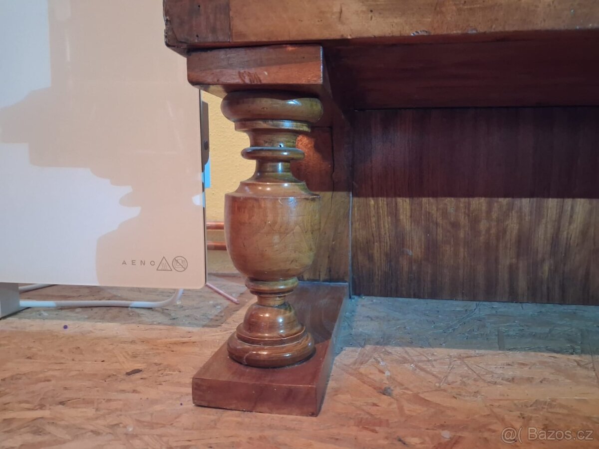 STAROŽITNÁ / ANTIKOVÁ SKŘÍŇ - 3