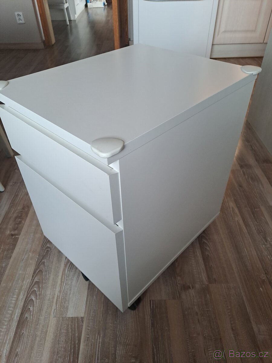 Komoda na kolečkách Ikea - 3
