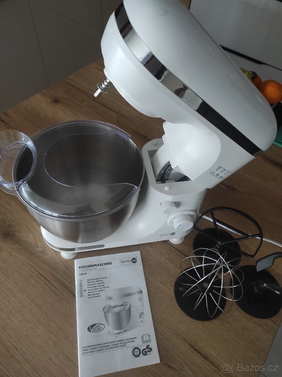 Robot Switch on 600 - 3