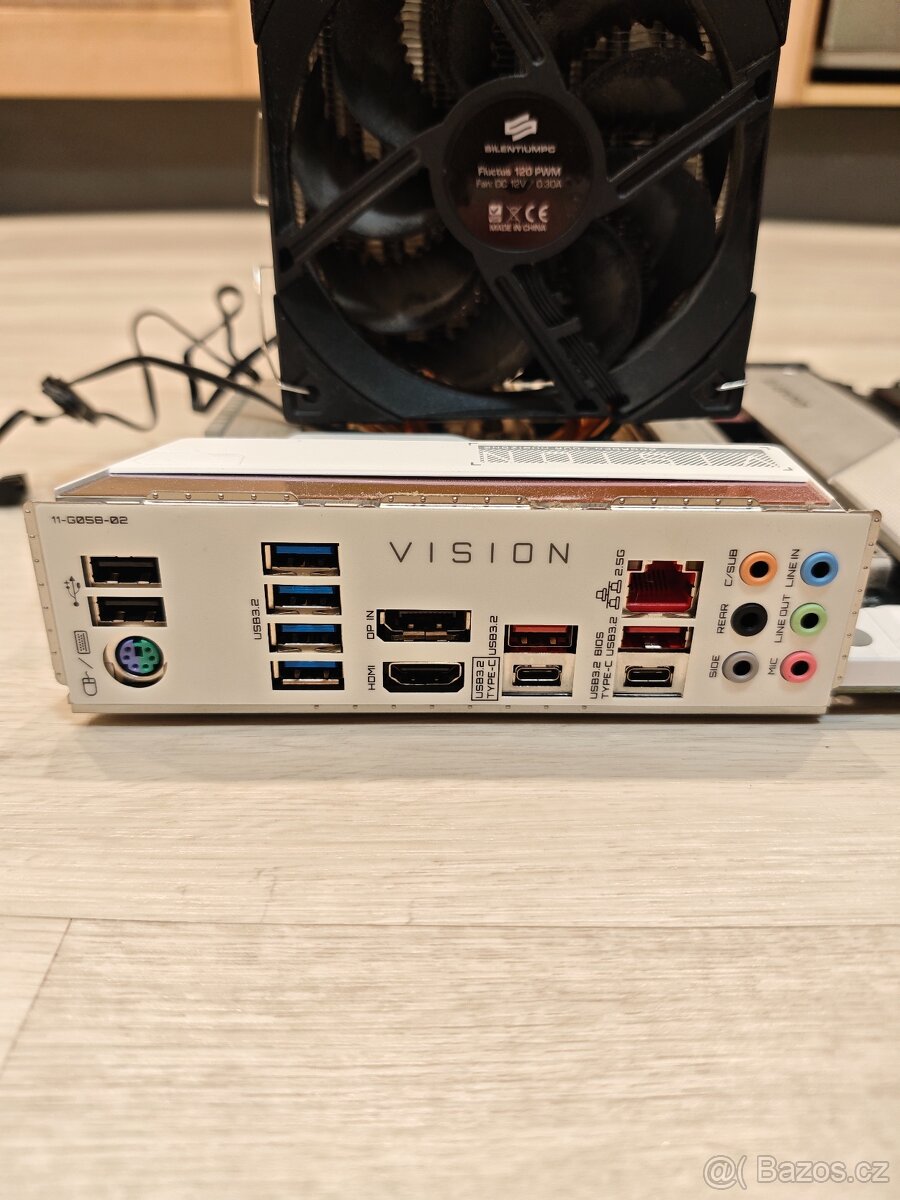 GIGABYTE Z590 VISIION G -socket 1200 - 3