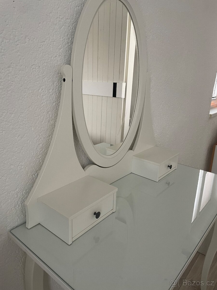 Kosmetický stolek IKEA - 3