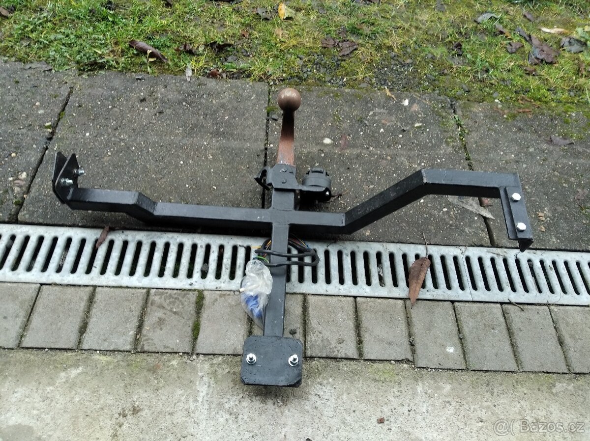 Fiat Uno logo tažné zařízení - 3