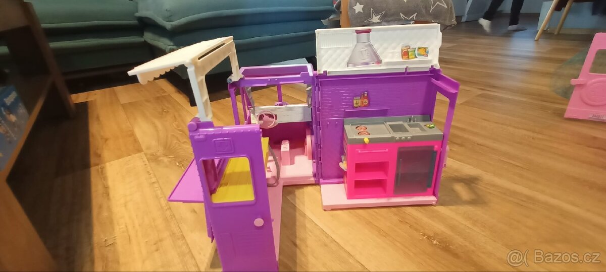 Barbie vůz stánek - 3
