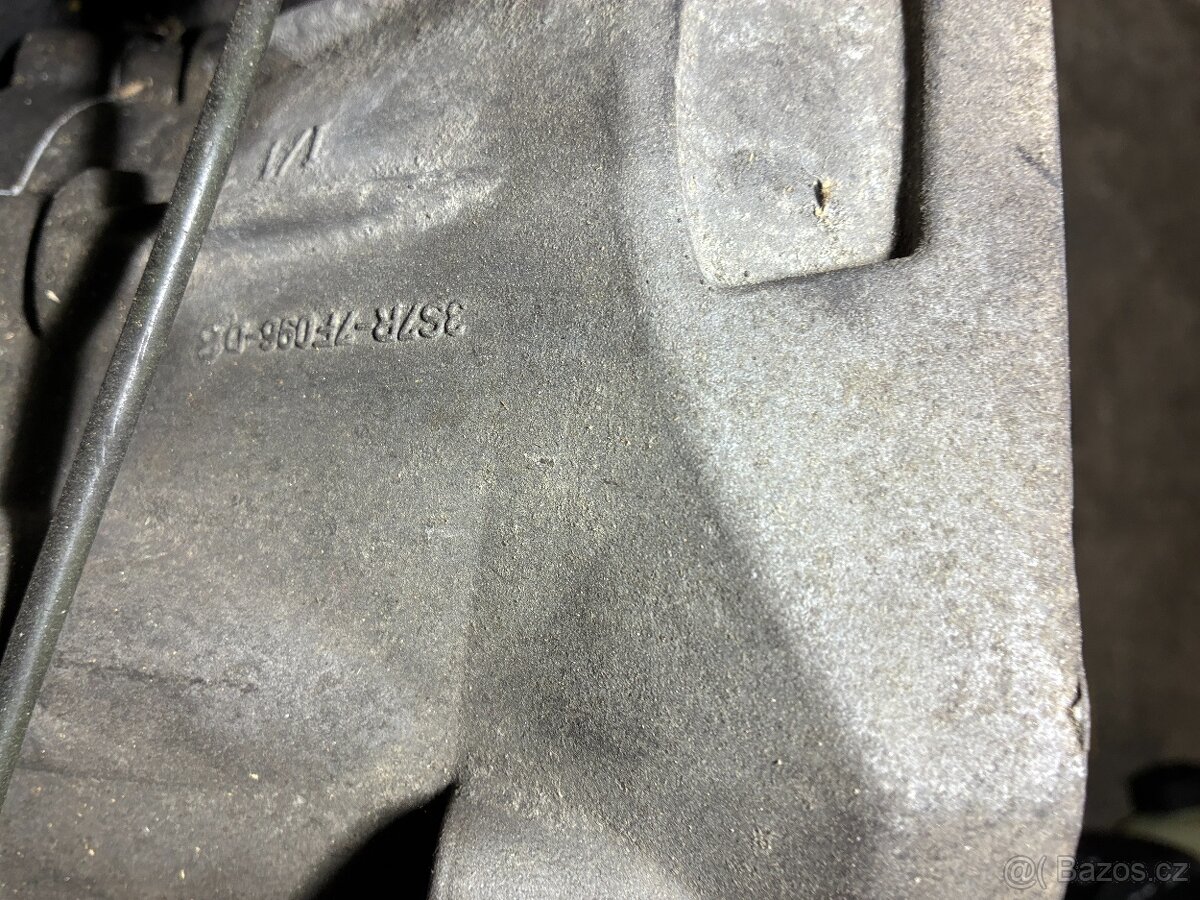 Volvo V50 převodovka r.2004 - 3