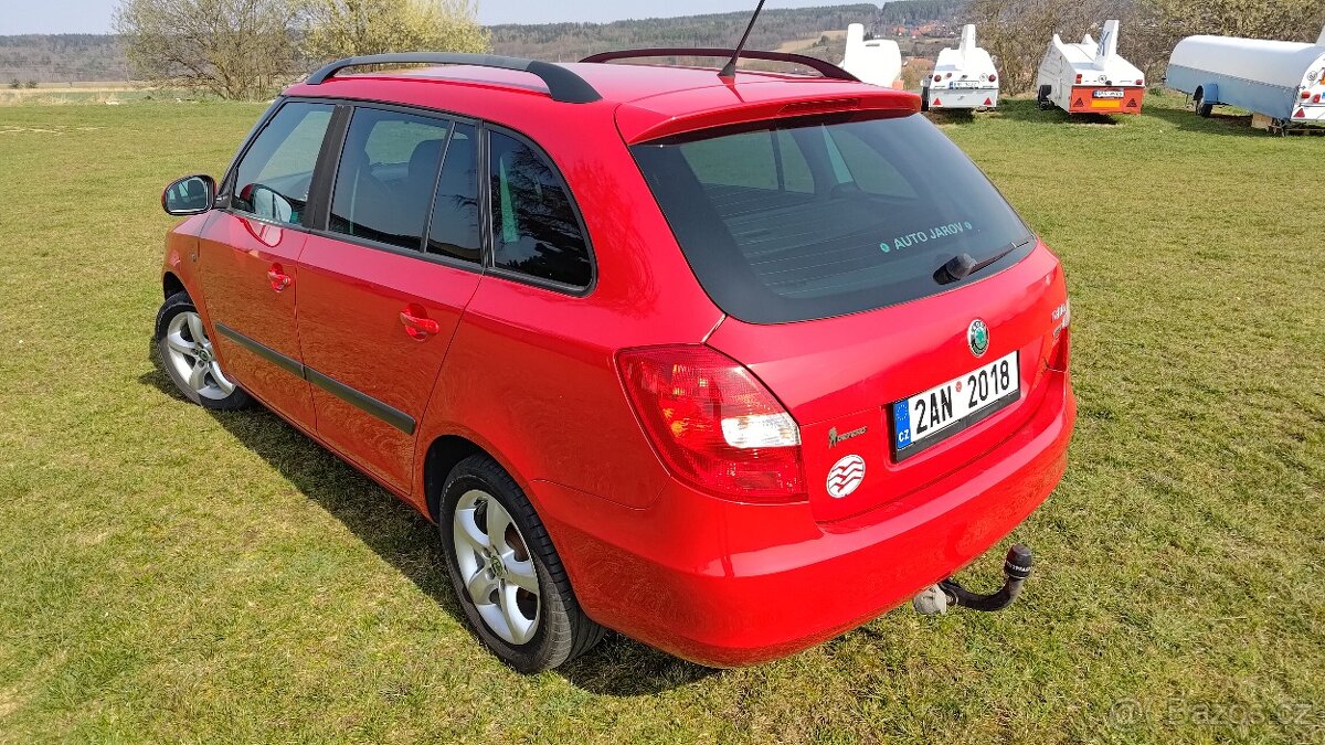 Škoda Fabia ll 1.4 16V kombi - 3