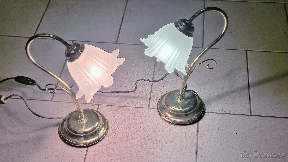 Dvě nádherné stolní lampy - 3