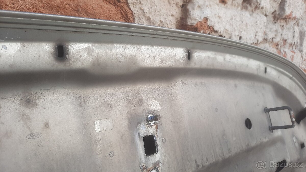 Land Rover Evoque přední kapota r.v 2011